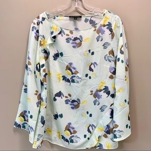 Banana Republic Floral Bell Sleeve Top Blouse